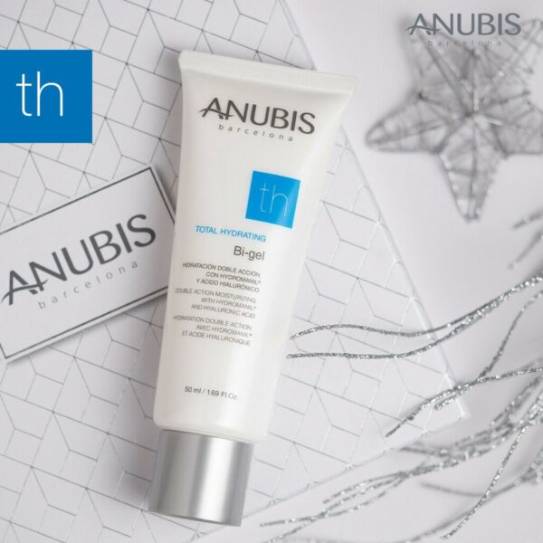 I Am Beauty - Kem dưỡng TH Total Hydrating Bi-Gel