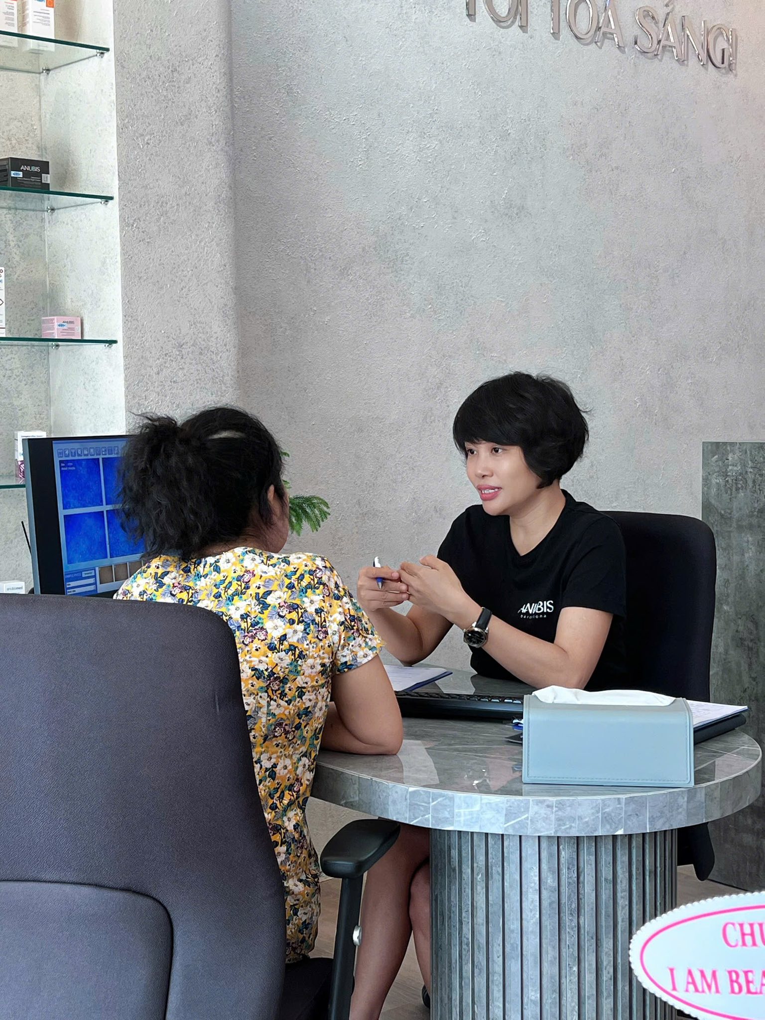 I Am Beauty-Tư vấn khách hàng